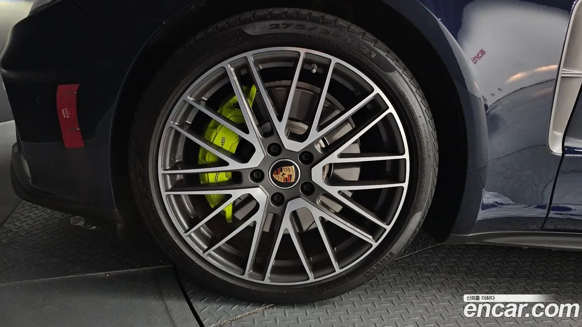 Porsche Panamera 2023 из KR, фото 5