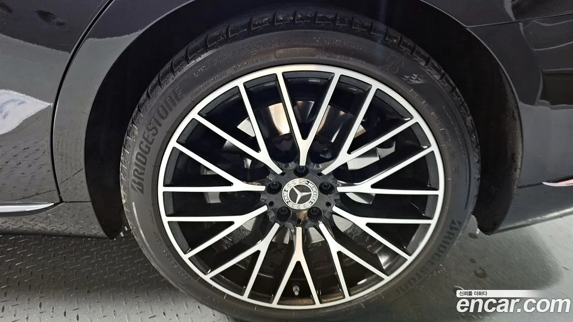 Mercedes-Benz S-Class 2023 из KR, фото 9