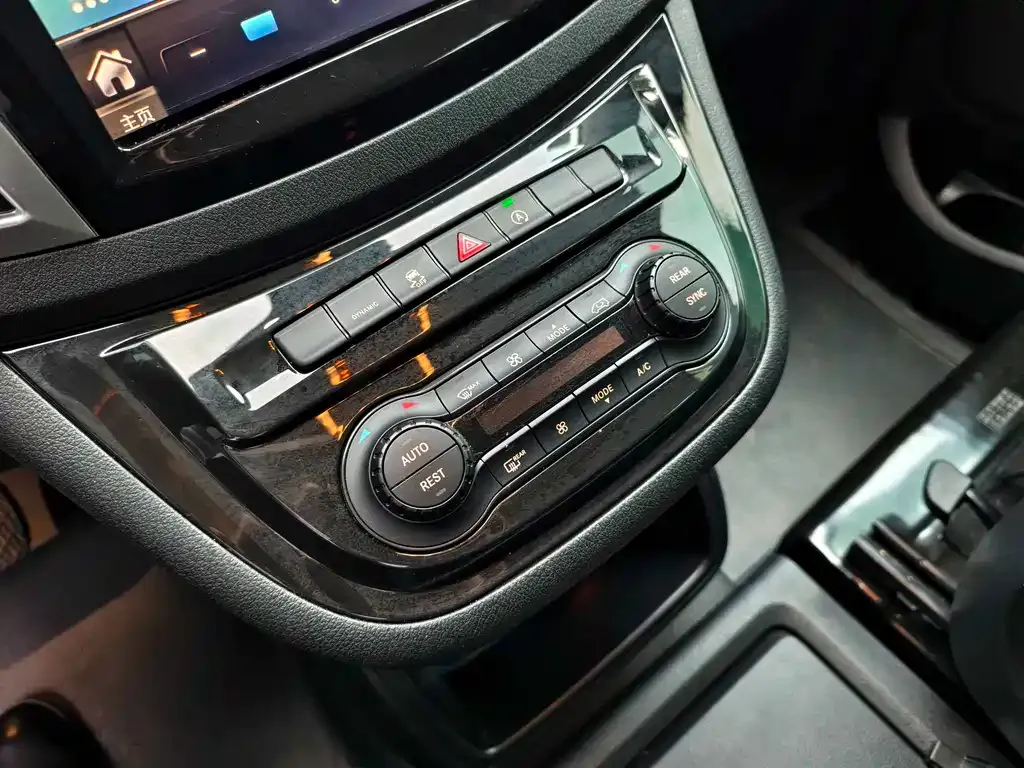 Mercedes-Benz Vito 2021 из CN, фото 9