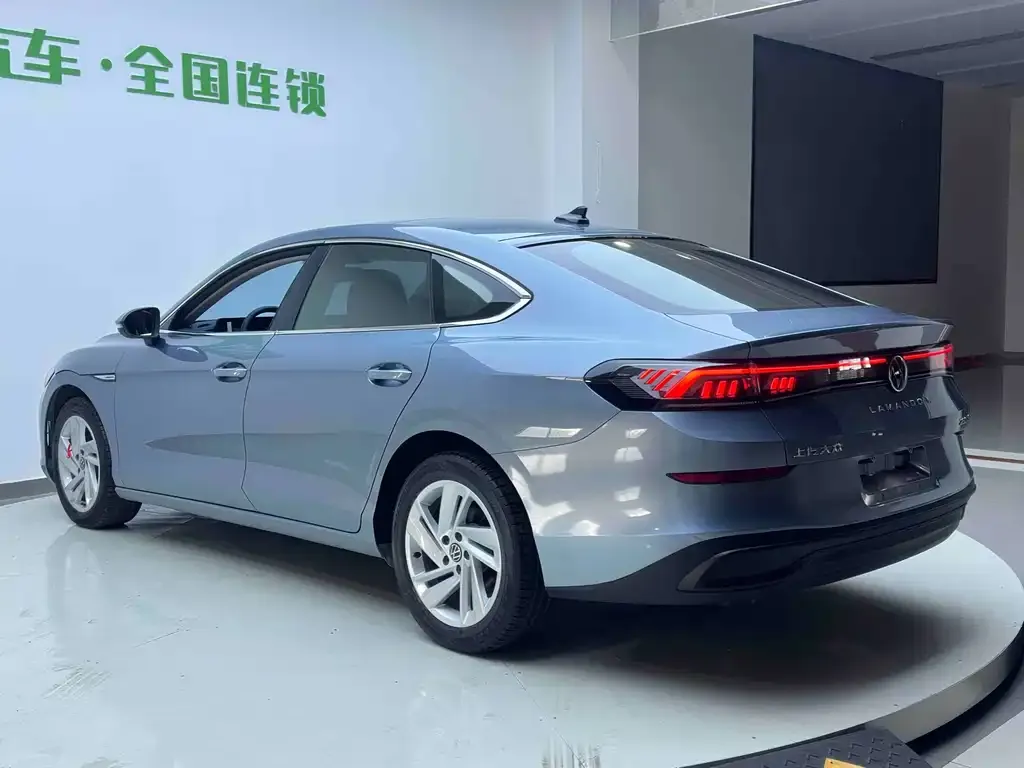 Volkswagen Lamando 2023 из CN, фото 4