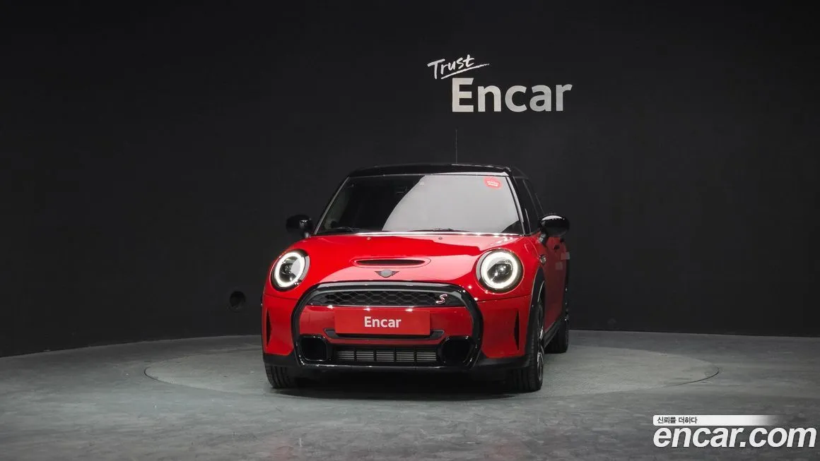 Mini Cooper 2024 из KR, фото 2