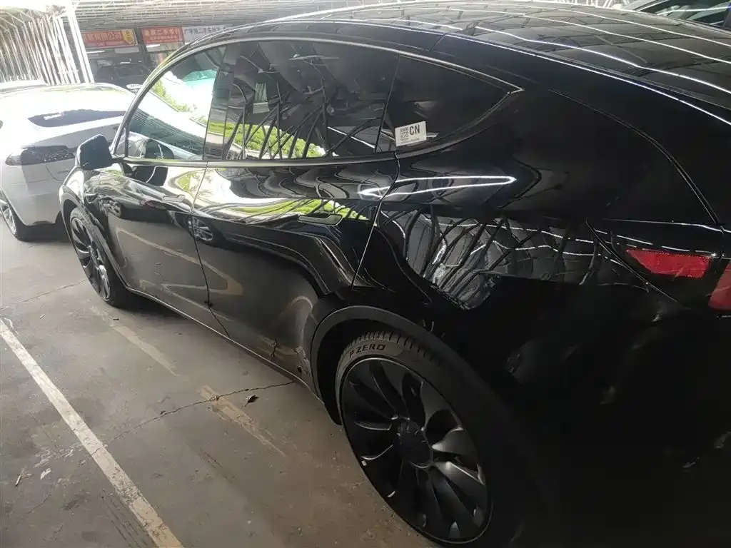 Tesla Model Y 2024 из CN, фото 8