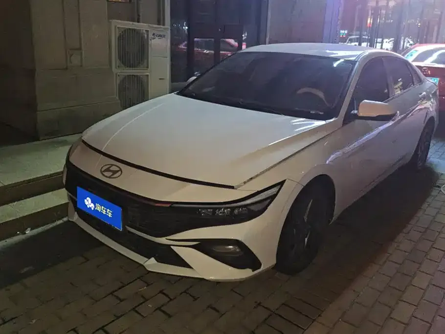Hyundai Elantra 2024 из CN, фото 1