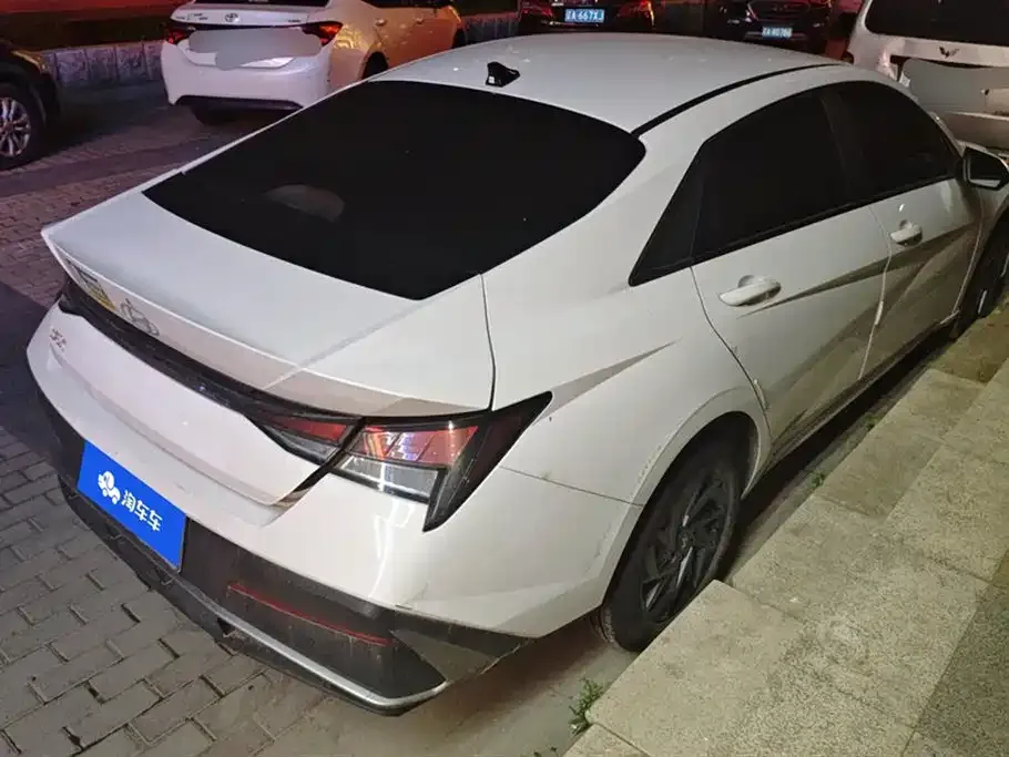 Hyundai Elantra 2024 из CN, фото 8