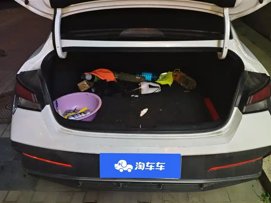 Hyundai Elantra 2024 из CN, фото 3
