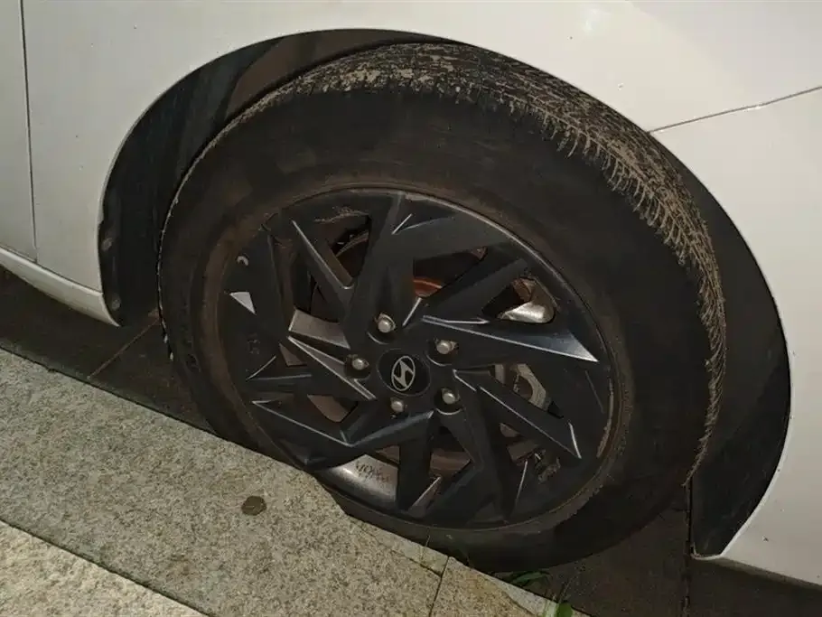 Hyundai Elantra 2024 из CN, фото 7
