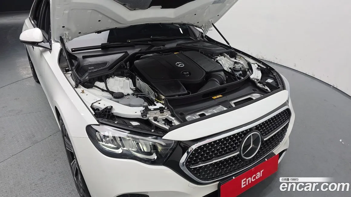 Mercedes-Benz E-Class 2024 из KR, фото 9