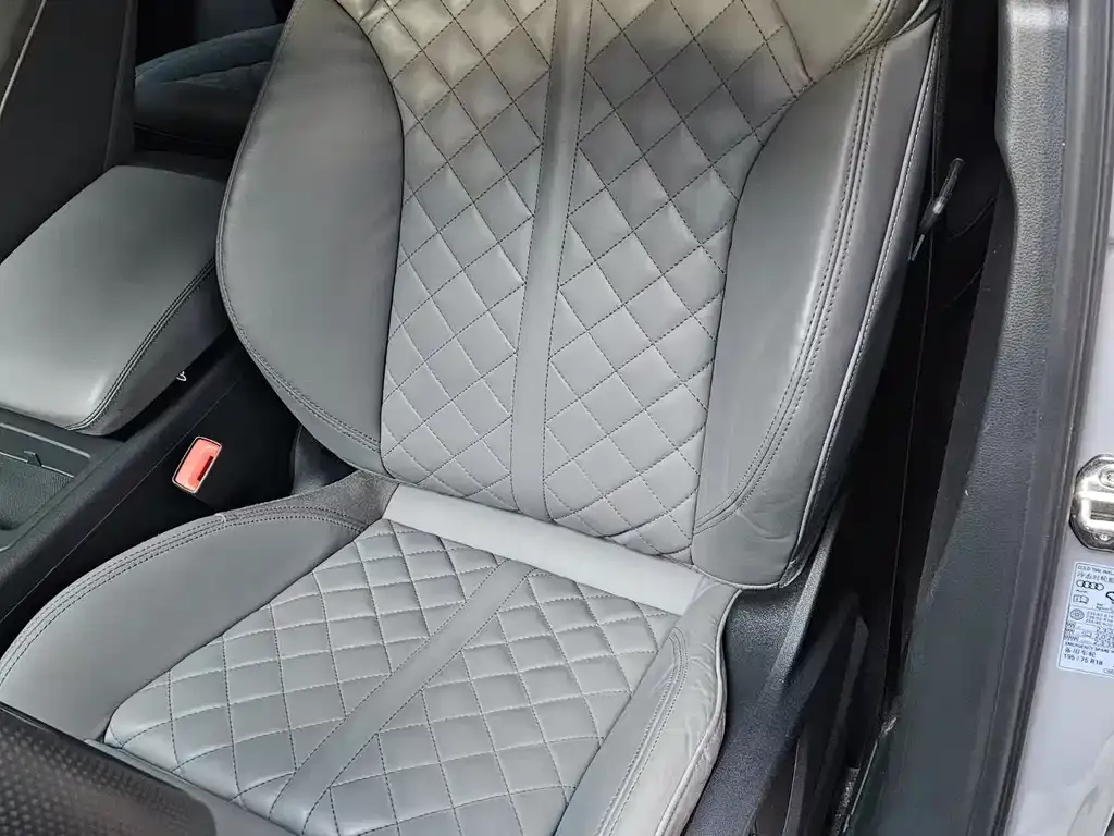 Audi Q5L Sportback 2023 из CN, фото 9