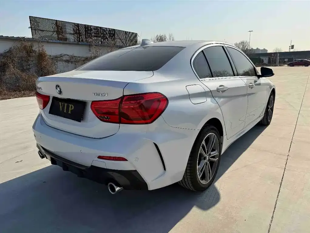 BMW 1 Series 2022 из CN, фото 7