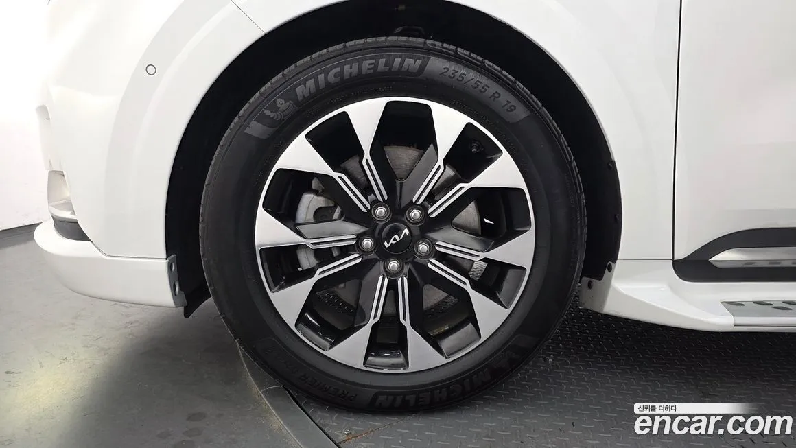 Kia Carnival 2023 из KR, фото 4