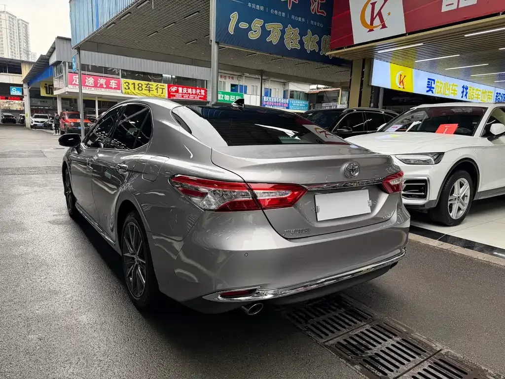 Toyota Camry 2023 из CN, фото 6