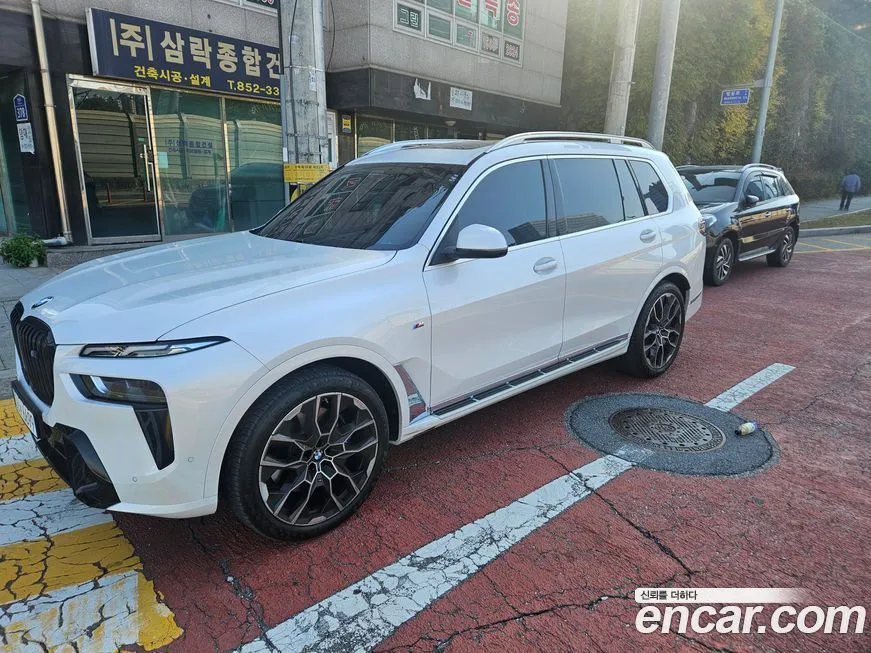 BMW X7 2024 из KR, фото 1