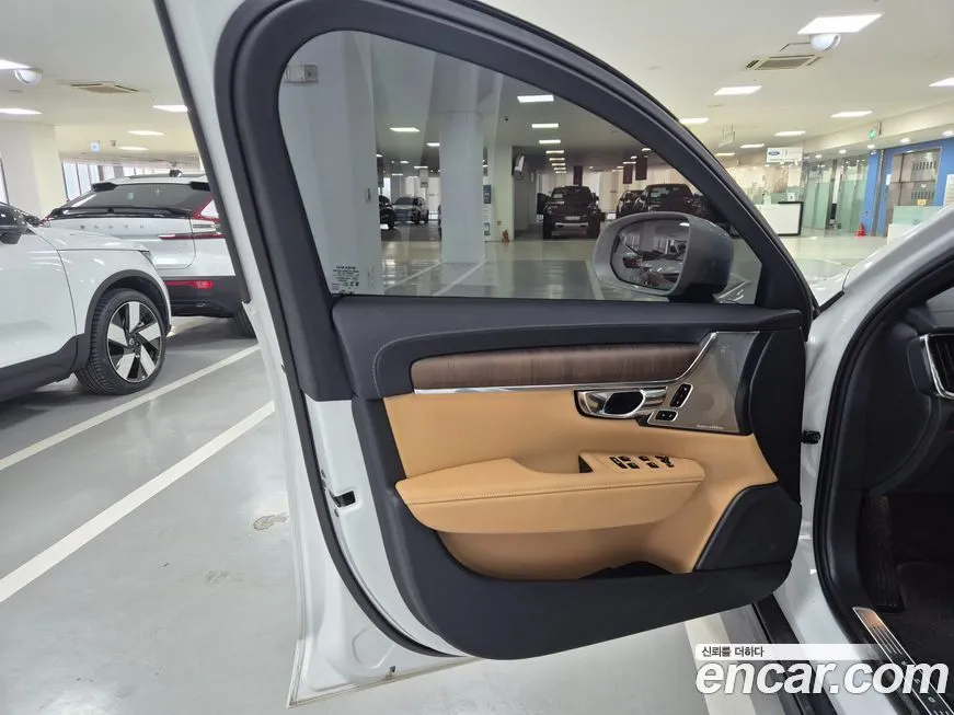 Volvo V90 2025 из KR, фото 7