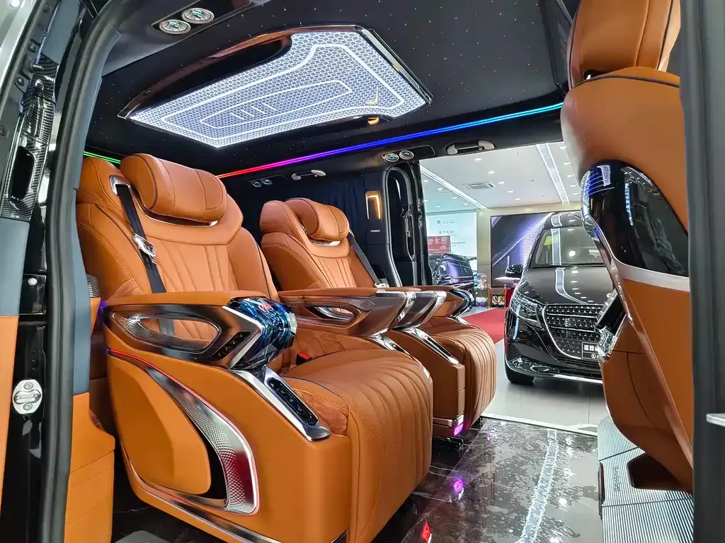 Mercedes-Benz Vito 2025 из CN, фото 7