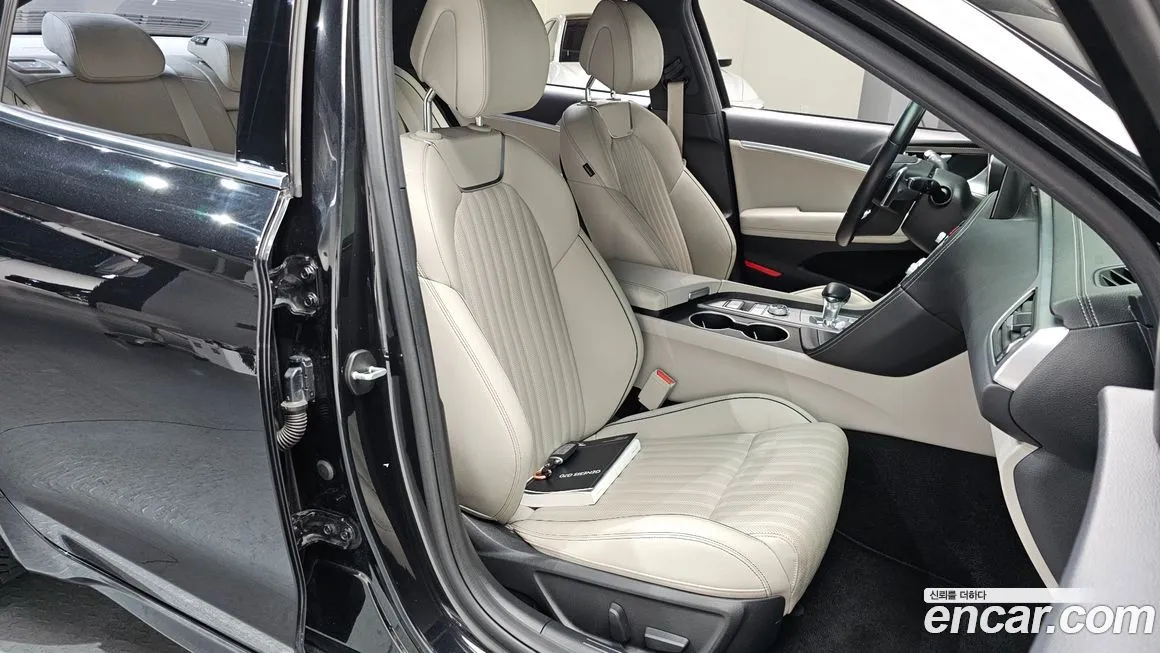 Genesis G70 2023 из KR, фото 6