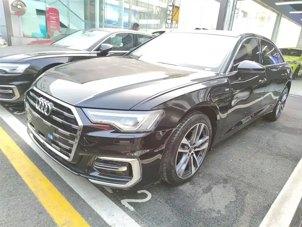 Audi A6L 2025 из CN, фото 1