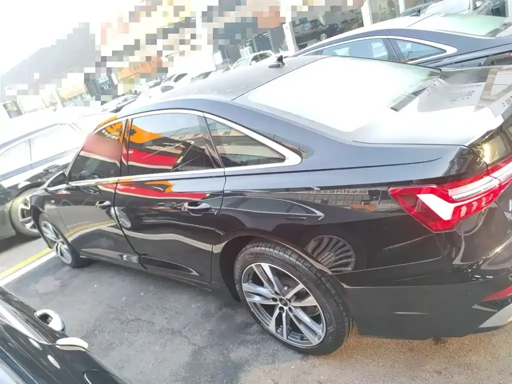 Audi A6L 2025 из CN, фото 6
