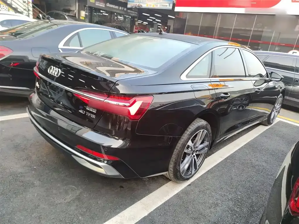 Audi A6L 2025 из CN, фото 5