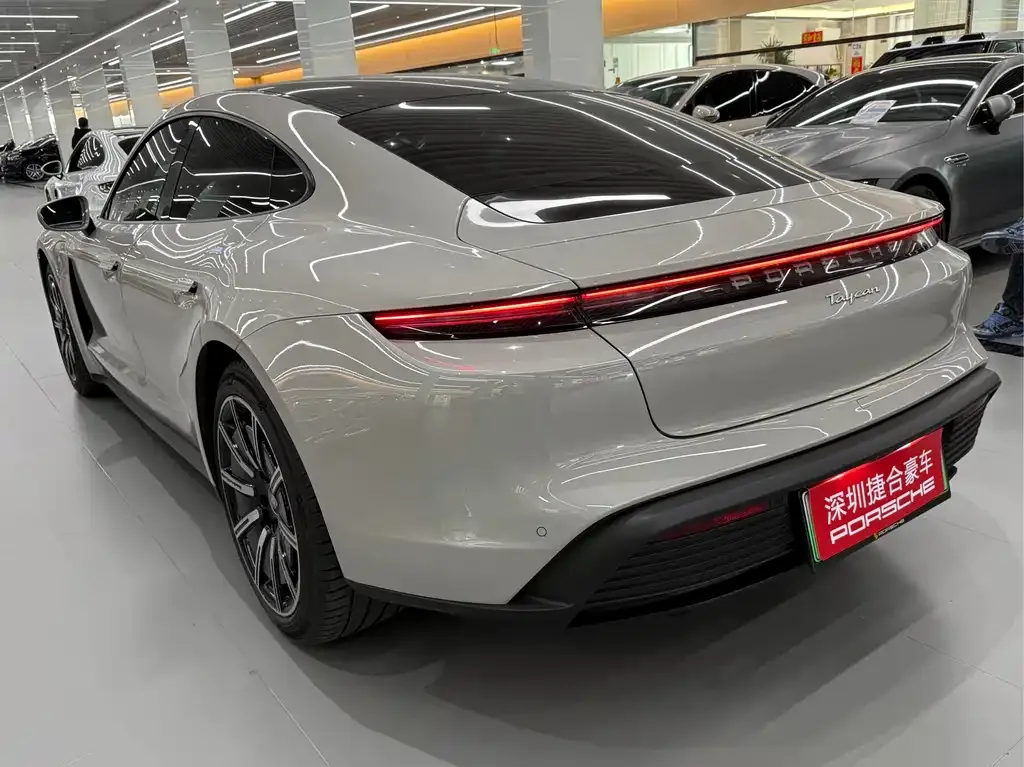 Porsche Taycan 2022 из CN, фото 5