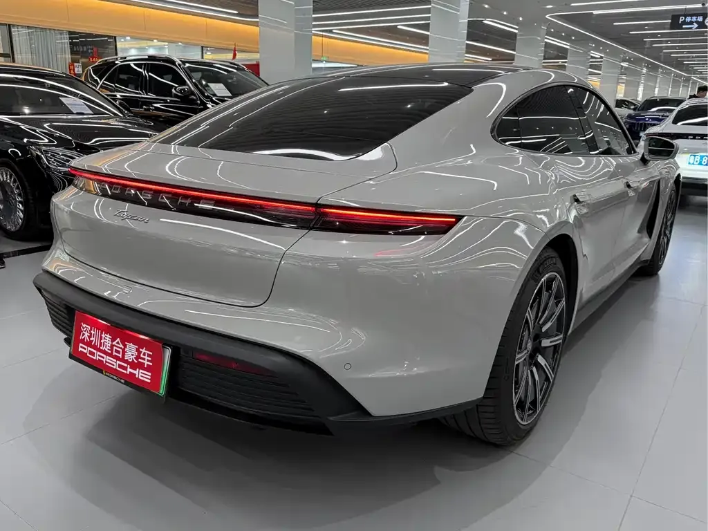 Porsche Taycan 2022 из CN, фото 6