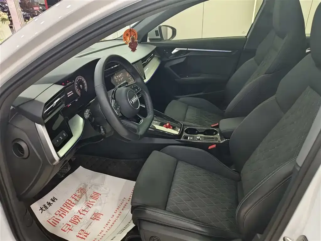 Audi A3 2024 из CN, фото 7