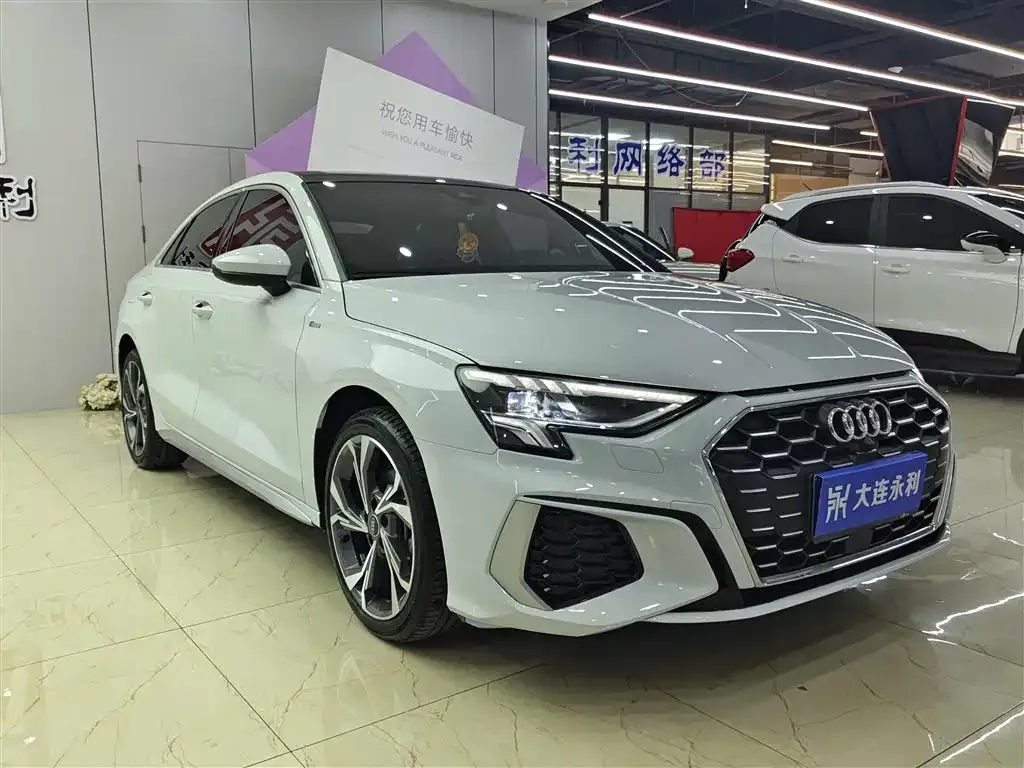 Audi A3 2024 из CN, фото 10