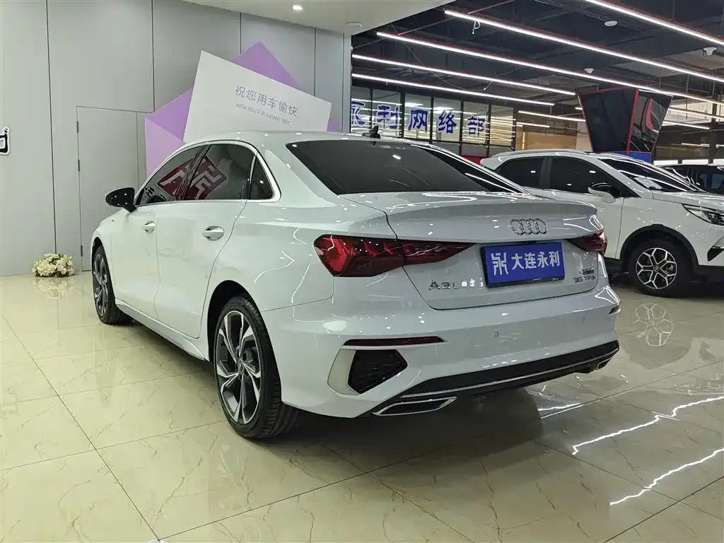Audi A3 2024 из CN, фото 9