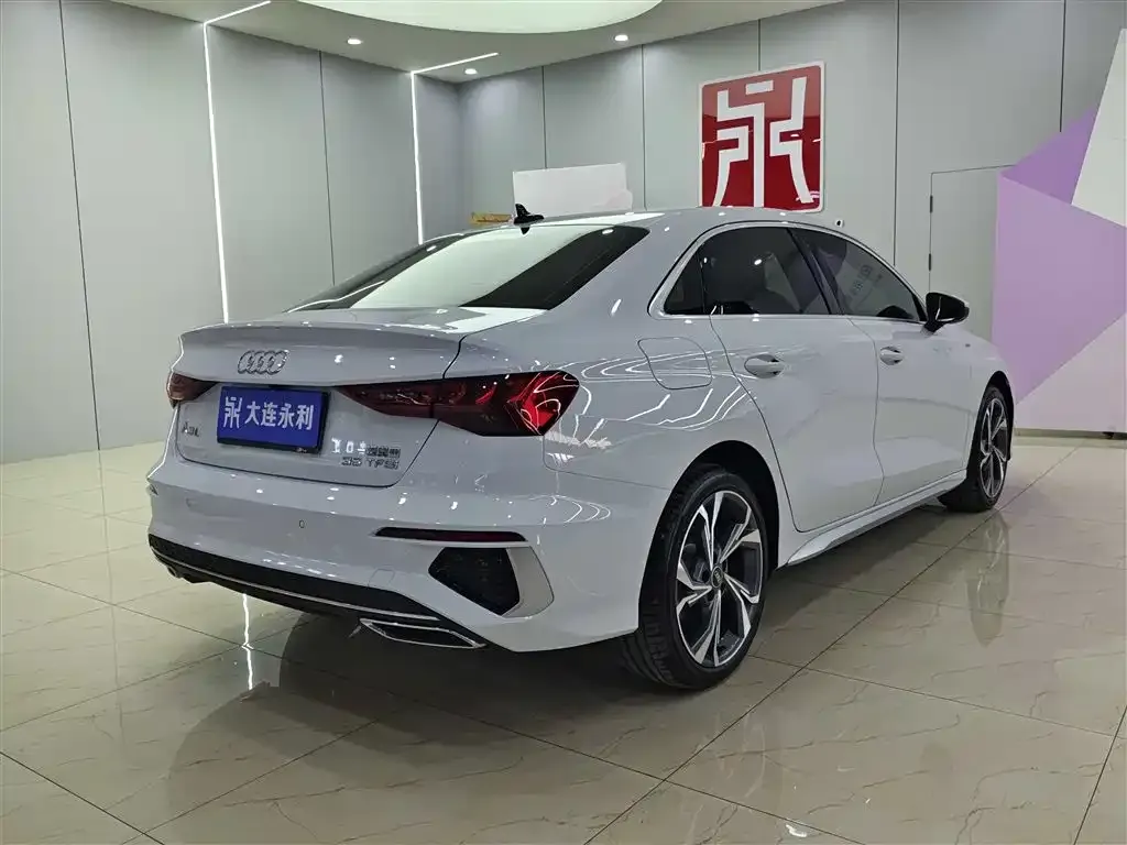 Audi A3 2024 из CN, фото 5