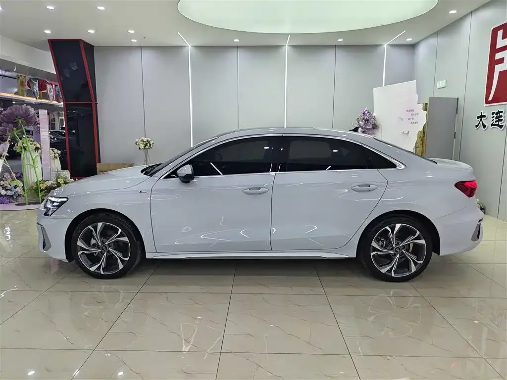 Audi A3 2024 из CN, фото 8