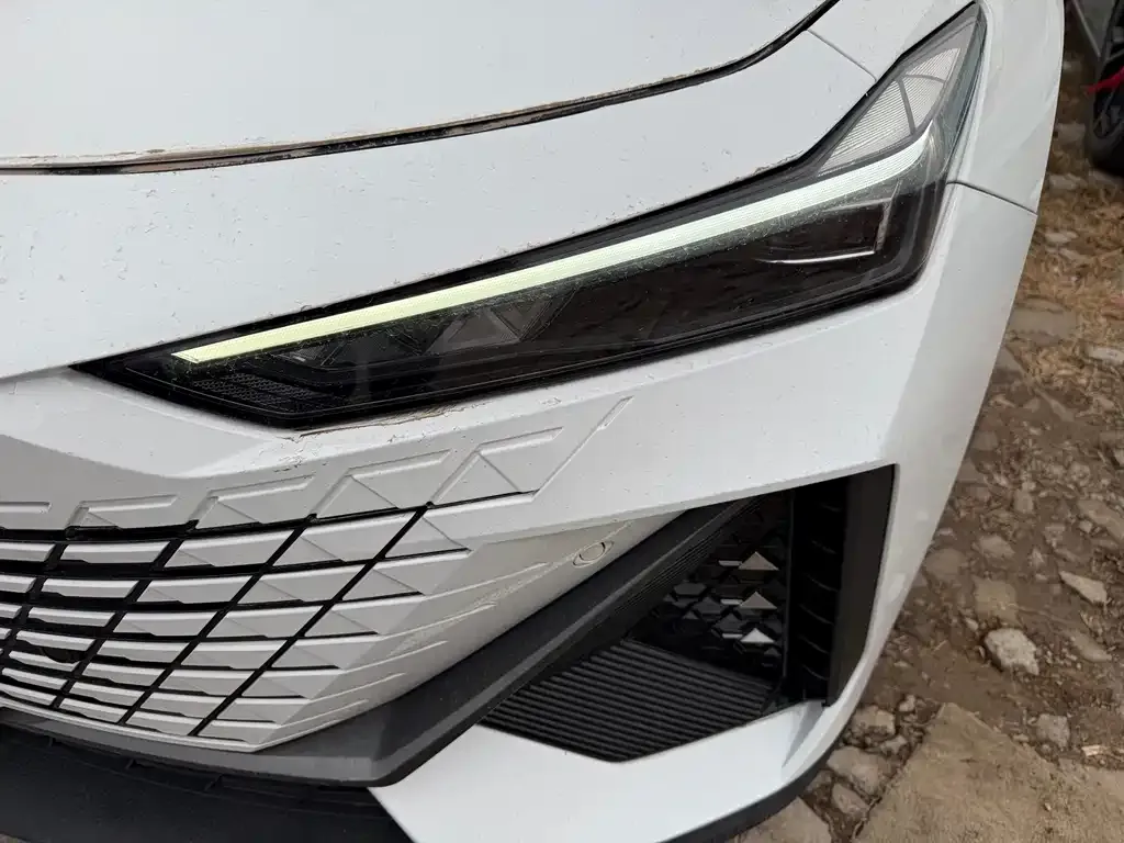 Changan UNI-V 2023 из CN, фото 5