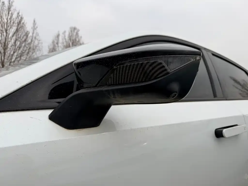 Changan UNI-V 2023 из CN, фото 2