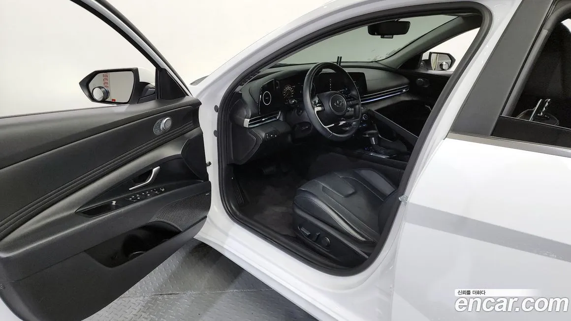 Hyundai AVANTE 2021 из KR, фото 10