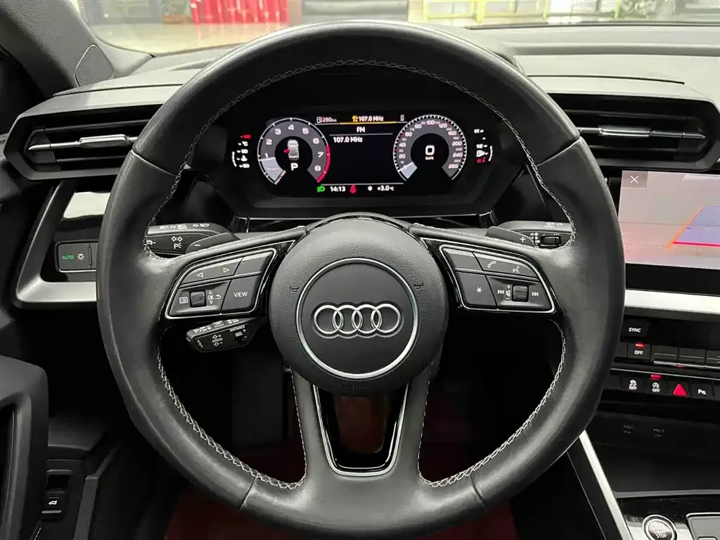 Audi A3 2023 из CN, фото 7