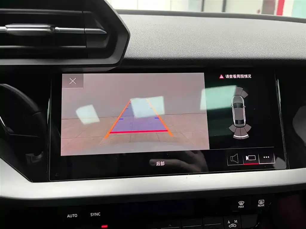 Audi A3 2023 из CN, фото 8