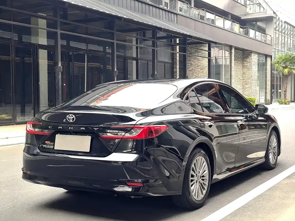 Toyota Camry 2025 из CN, фото 5