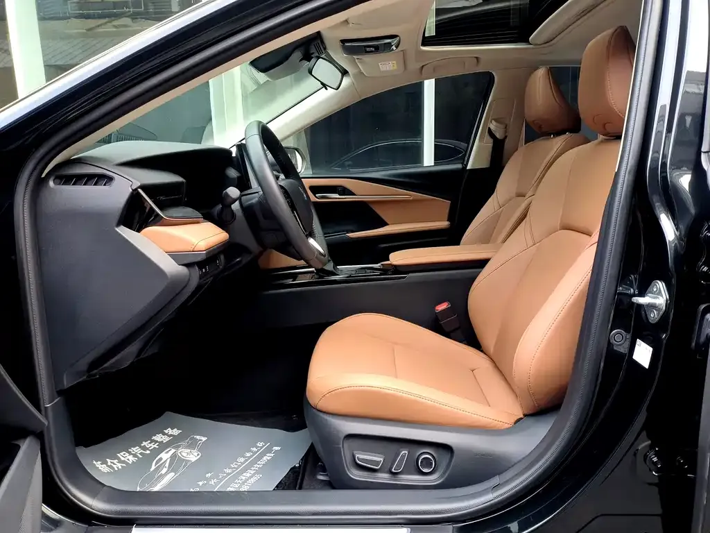 Toyota Camry 2025 из CN, фото 7
