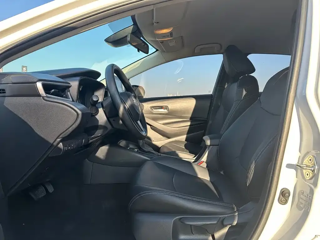 Toyota Corolla 2021 из CN, фото 4