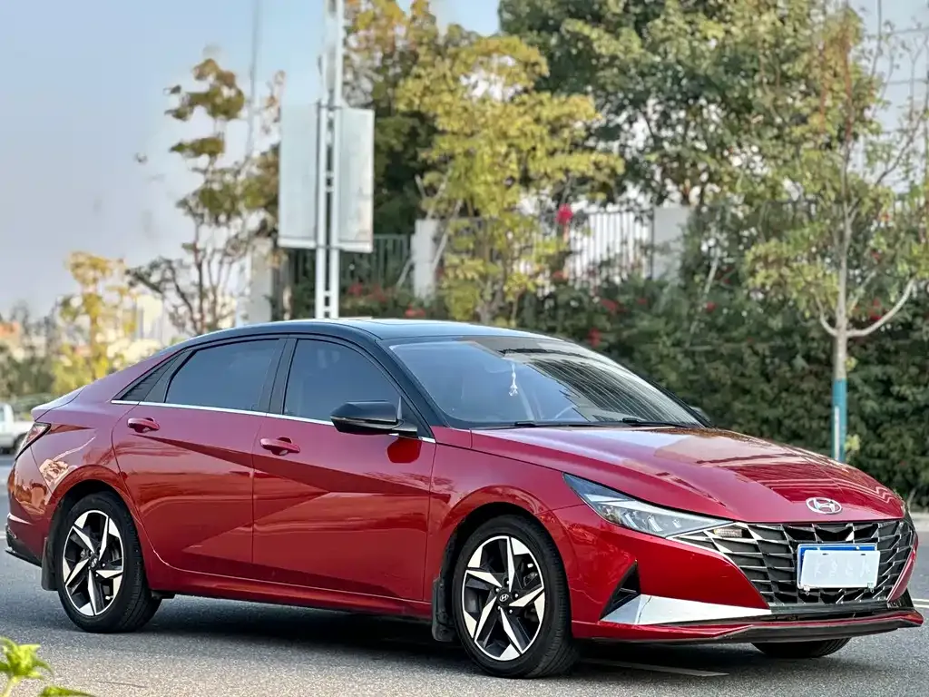 Hyundai Elantra 2022 из CN, фото 3
