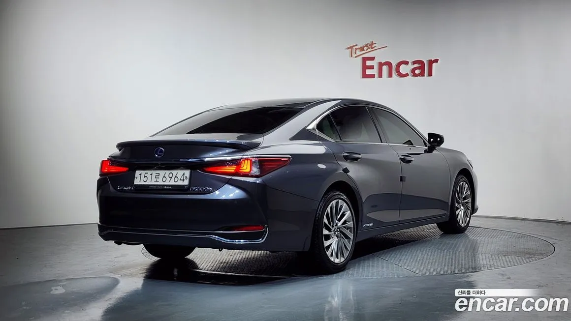Lexus ES 2022 из KR, фото 2