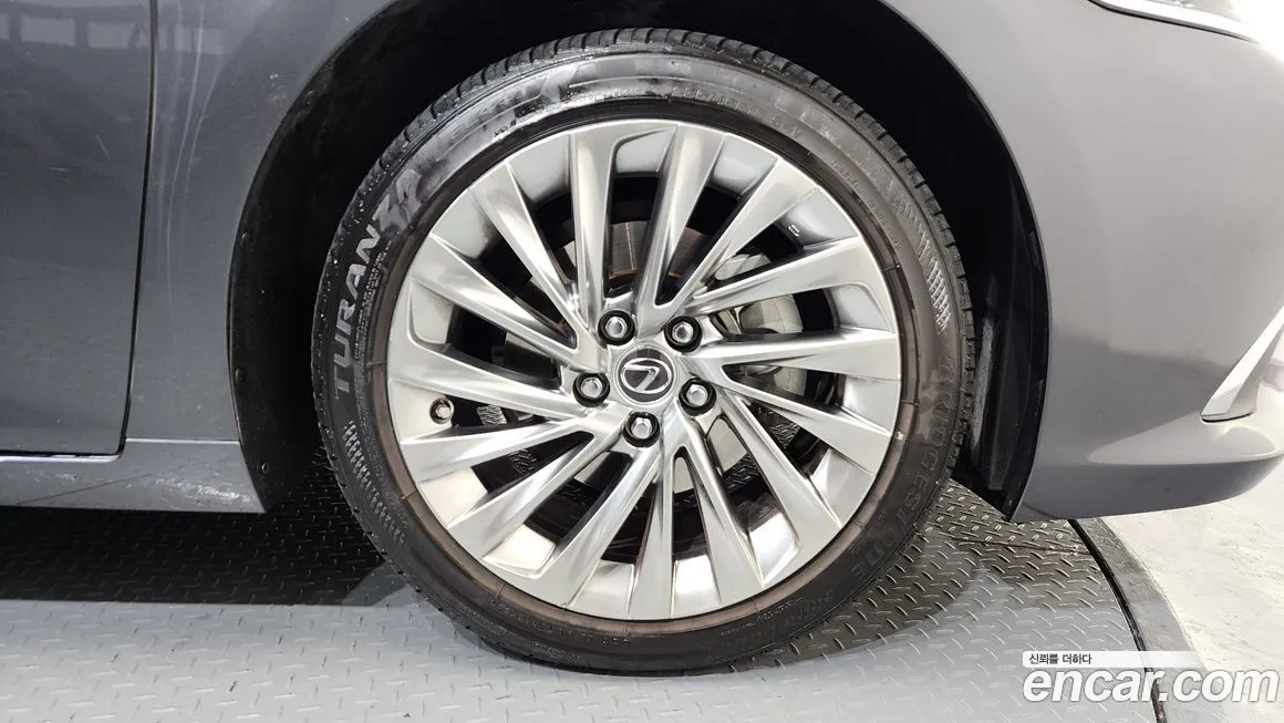 Lexus ES 2022 из KR, фото 8