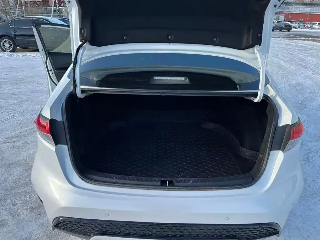 Toyota Levin 2021 из CN, фото 3