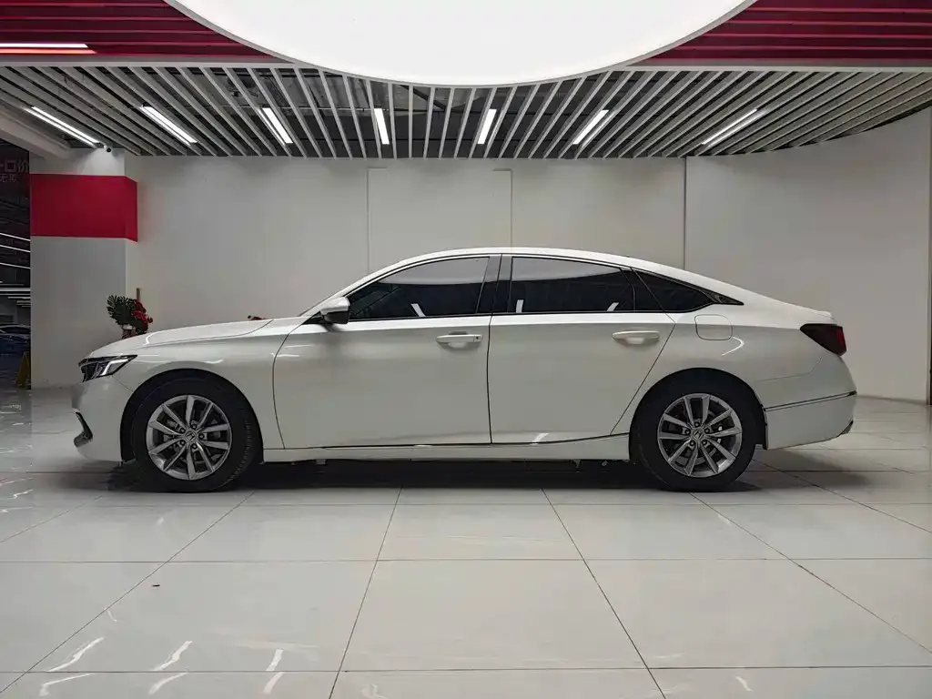 Honda Accord 2021 из CN, фото 2