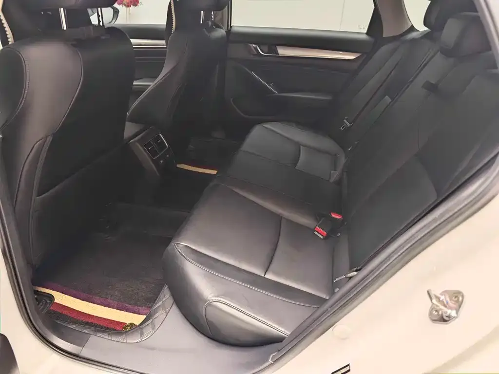 Honda Accord 2021 из CN, фото 8