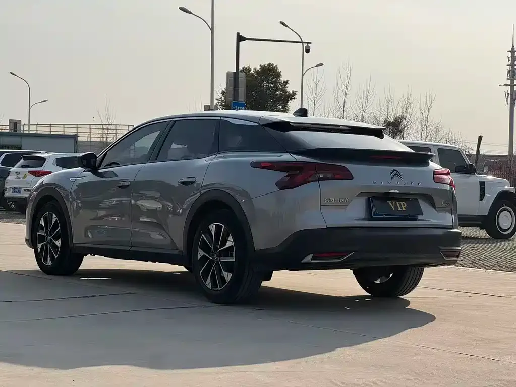 Citroen C5 X 2024 из CN, фото 2