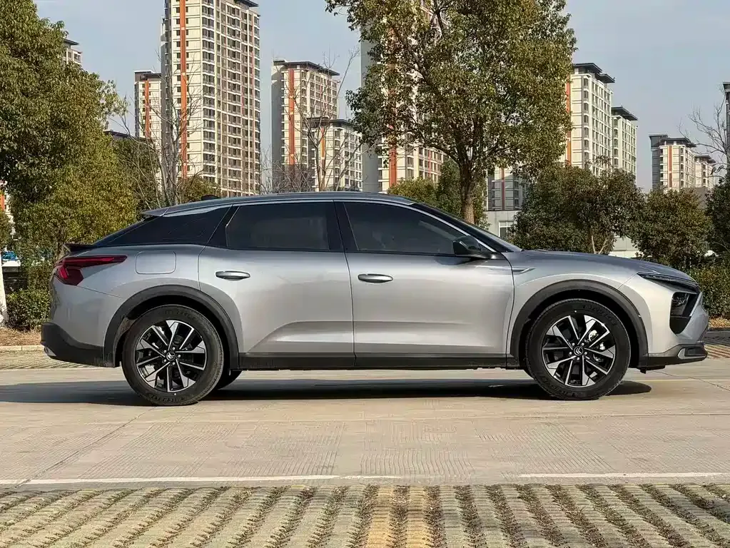 Citroen C5 X 2024 из CN, фото 9