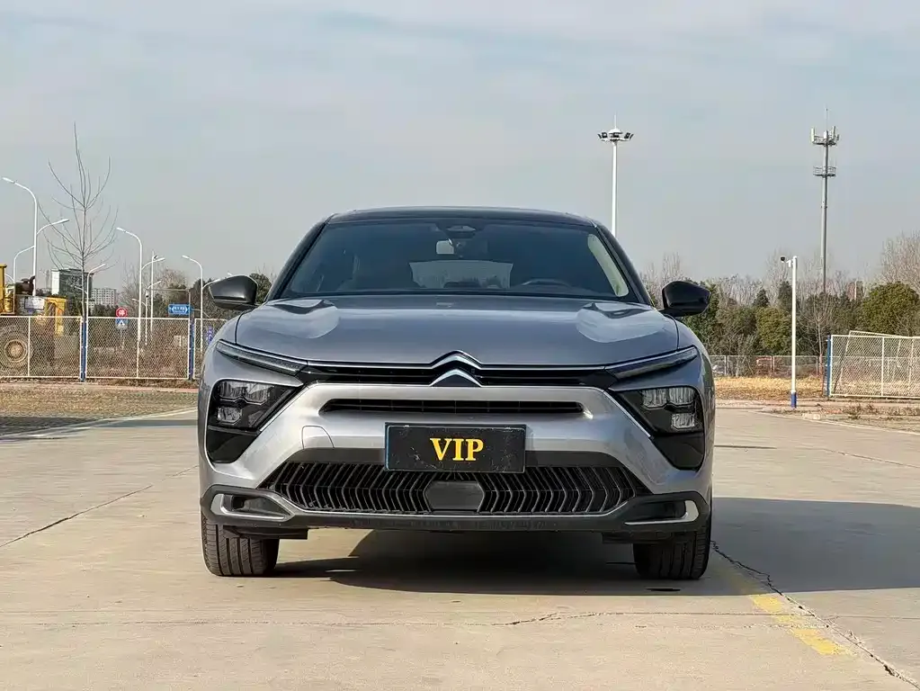 Citroen C5 X 2024 из CN, фото 8