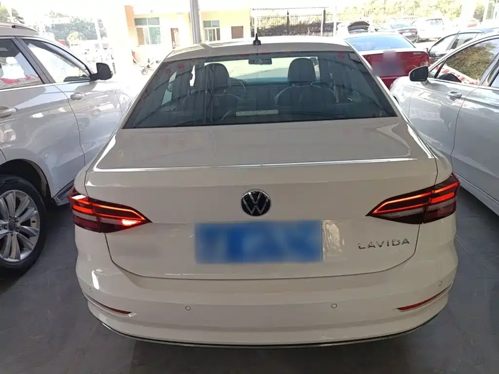 Volkswagen Lavida 2022 из CN, фото 6