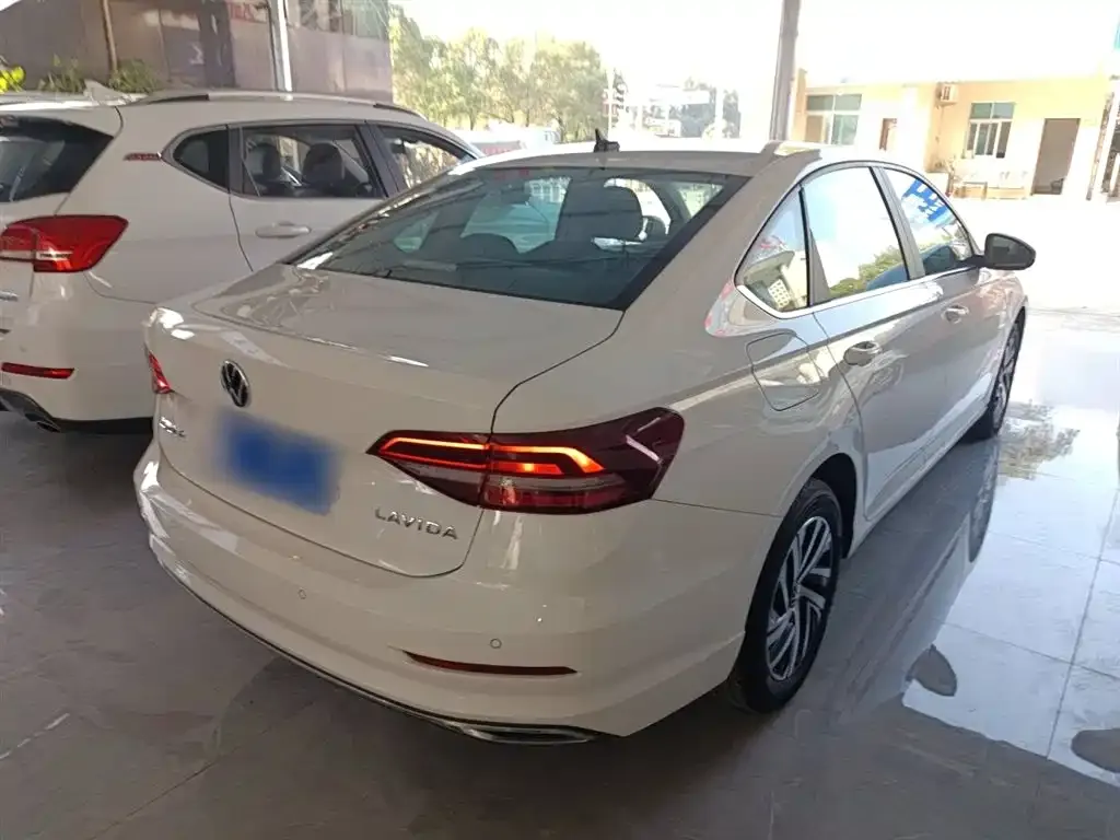Volkswagen Lavida 2022 из CN, фото 7