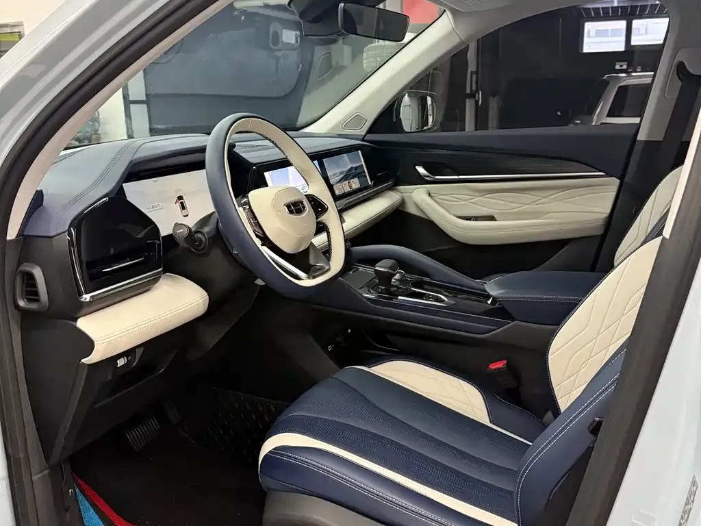 Geely Xingyue L 2022 из CN, фото 2