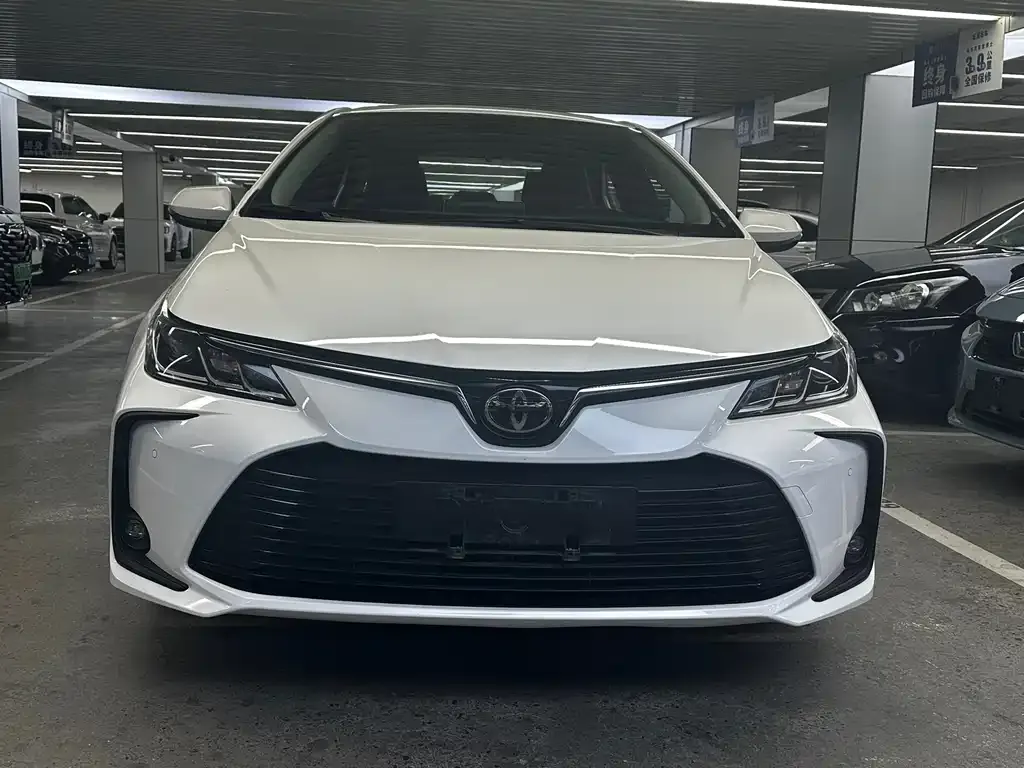 Toyota Corolla 2023 из CN, фото 6